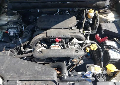 2010 Subaru Legacy 2.5I Premium из США, поврежденный, VIN 4S3BMBG68A3236320